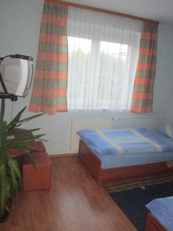 Noclegi Olimp Oppeln Zimmer foto