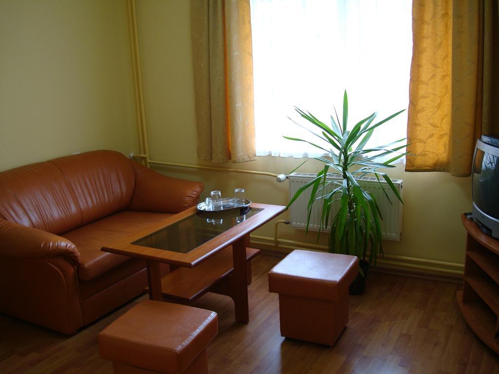Noclegi Olimp Oppeln Zimmer foto